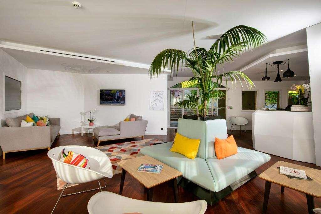 Privilège Appart-Hôtel Domaine De Mai - parking gratuit Mougins Restaurante foto